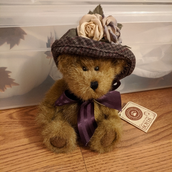 Boyd's Bear Cristiana Labearsley w/ Flowered Hat - Picture 5 of 6